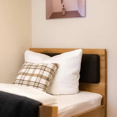 Hotel Einzelzimmer 16 Heidenheim (Bavaria)