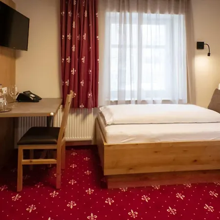 Einzelzimmer 16 * Heidenheim (Bavaria)